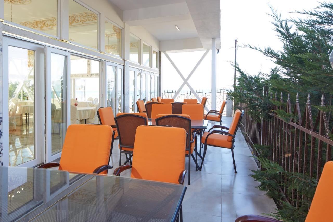 Hotel Amore Beach Elenite Exterior photo