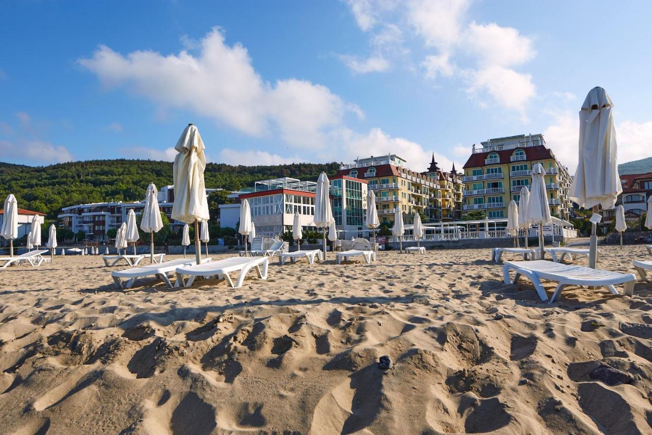 Hotel Amore Beach Elenite Exterior photo